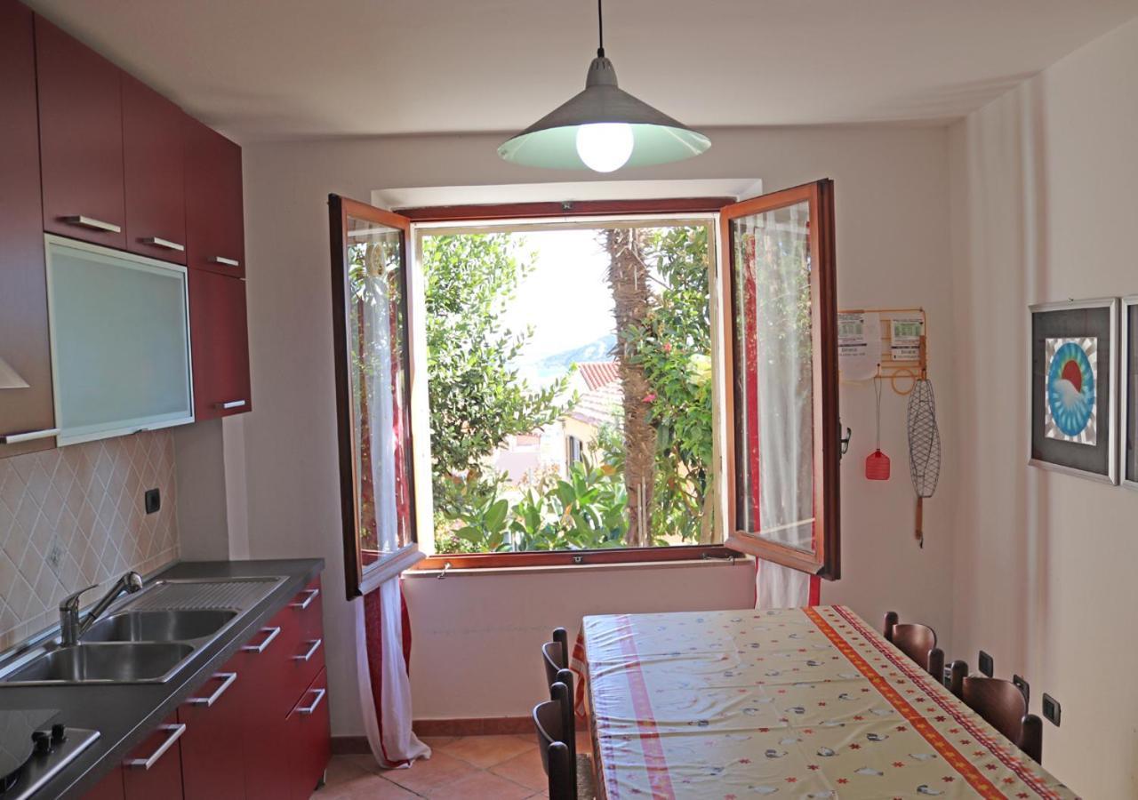 Leli Apartment La Maddalena  Luaran gambar